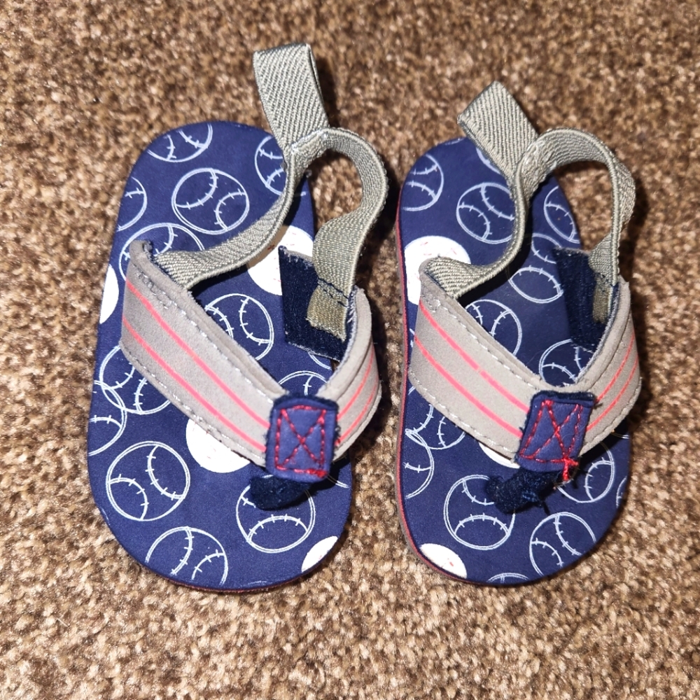 💓3/$15 Baby Boy's Size 2 Flip Flops